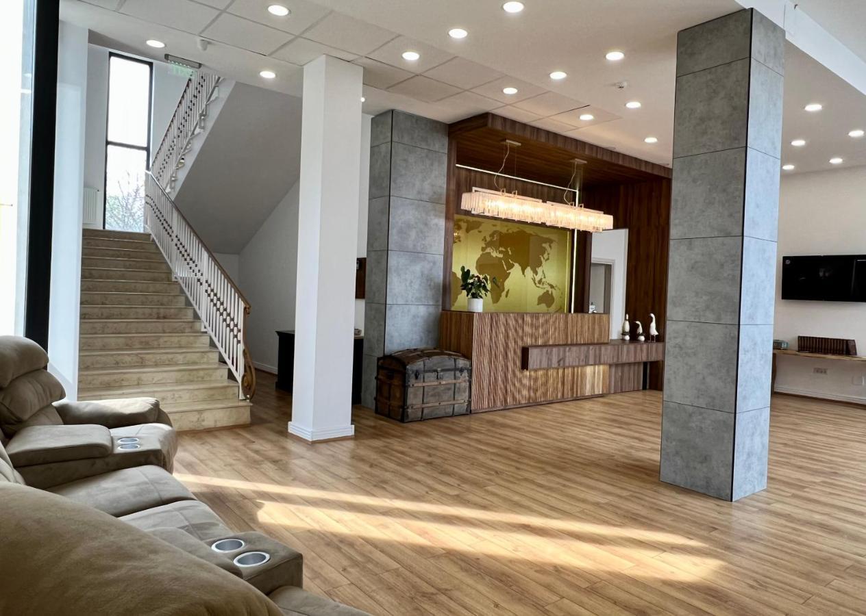 Bliss Inn Tunari Voluntari Ngoại thất bức ảnh