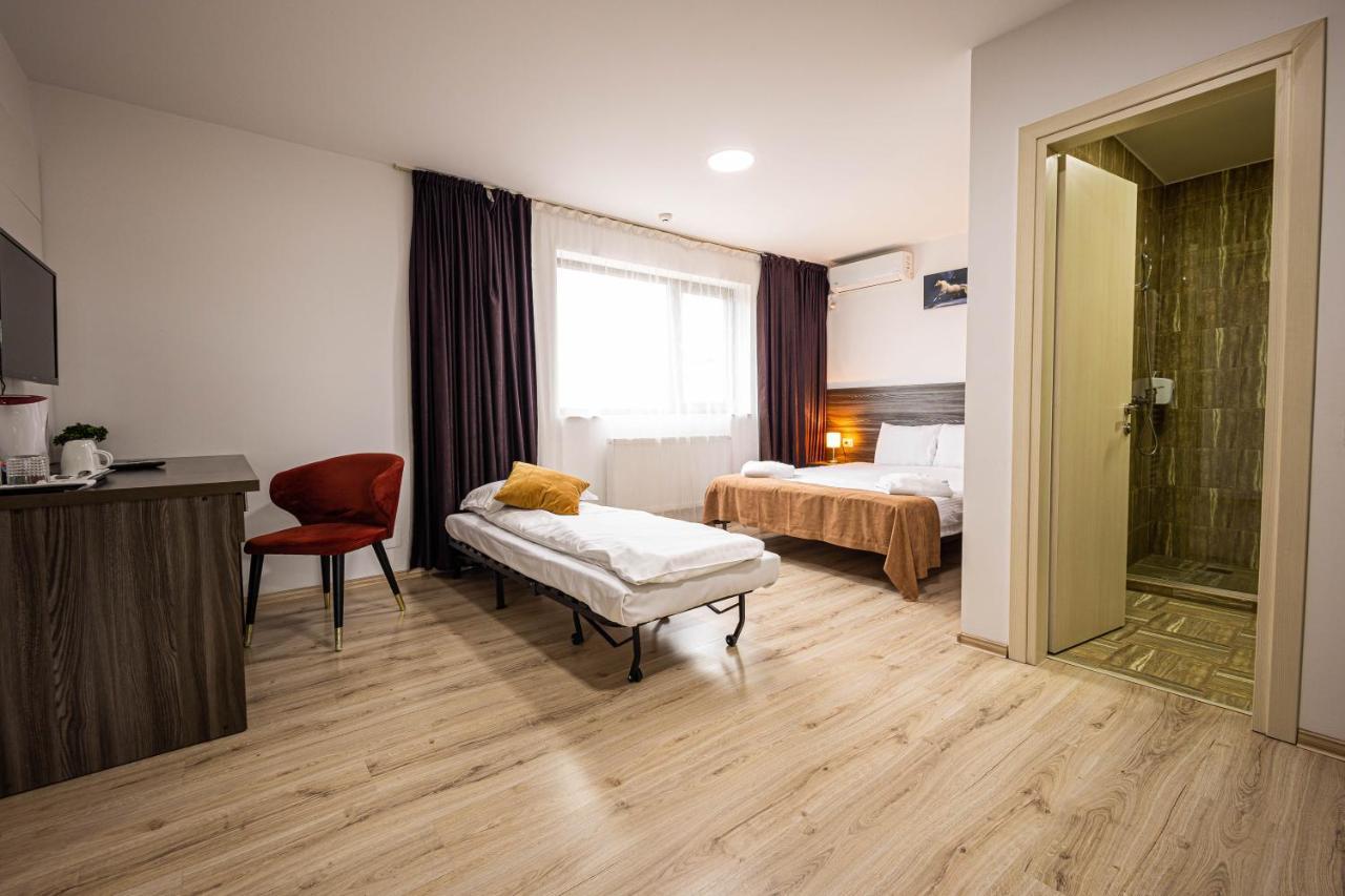 Bliss Inn Tunari Voluntari Ngoại thất bức ảnh